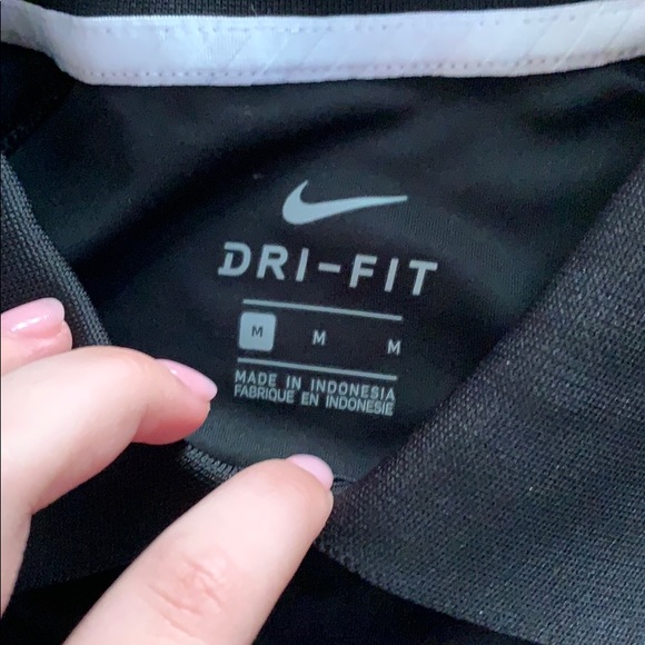 NWT Nike polo - Picture 4 of 8